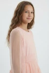 Šaty Holly meruňkově růžové - detail tylu a pásku
